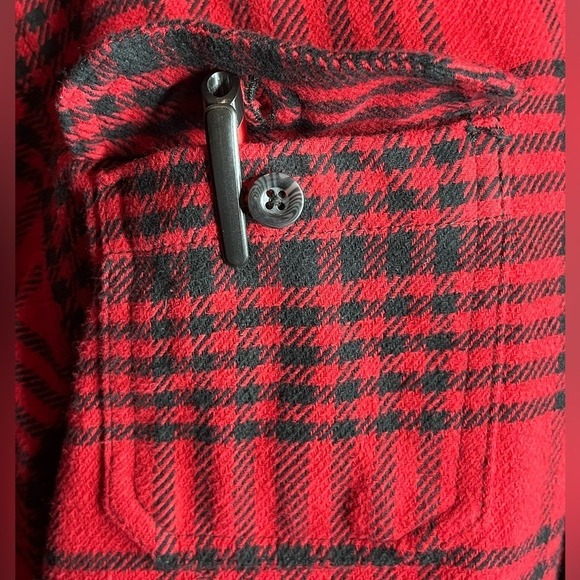 Woolrich Red Plaid 100% Cotton Jacket. - Picture 8 of 14